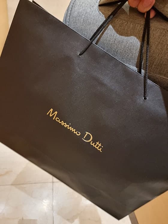 Massimo Dutti Lotte World Mall Branch
